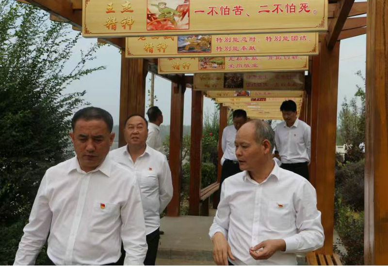 河南内乡县交通运输局开展“重温红色历史 弘扬交通精神”主题教育实践活动 河南内乡县交通运输局开展“重温红色历史 弘扬交通精神”主题教育实践活动