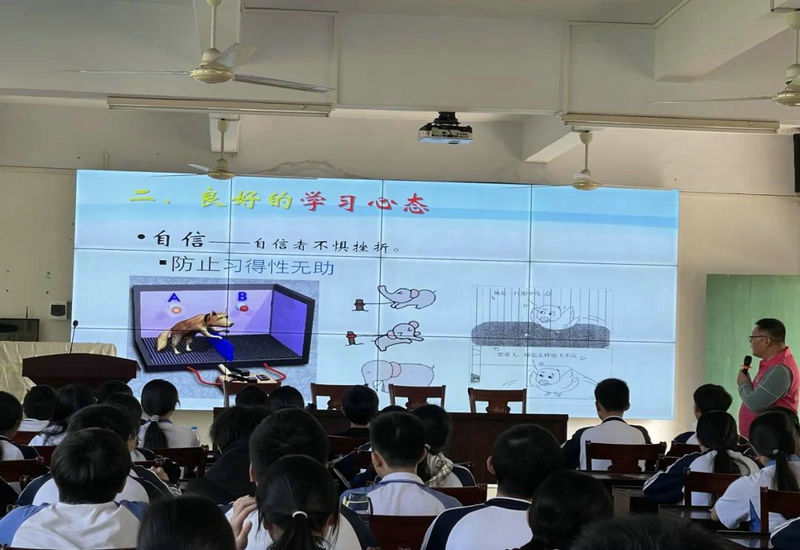 守护青春,助力青少年健康成长 守护青春,助力青少年健康成长