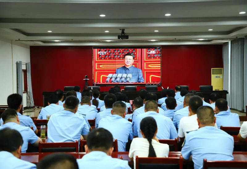 叶县环保人观阅兵唱红歌:以抗战精神守护绿水青山 叶县环保人观阅兵唱红歌:以抗战精神守护绿水青山
