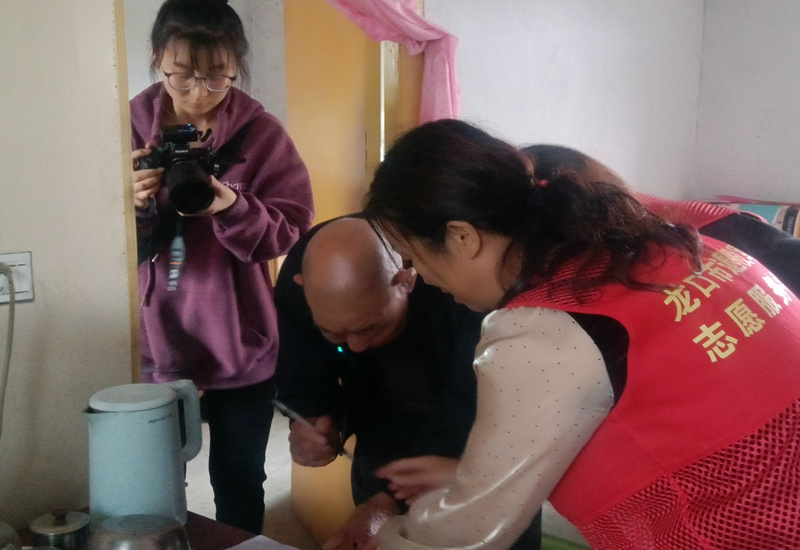 双节同庆颂盛世,不忘英雄铸和平! 双节同庆颂盛世,不忘英雄铸和平!