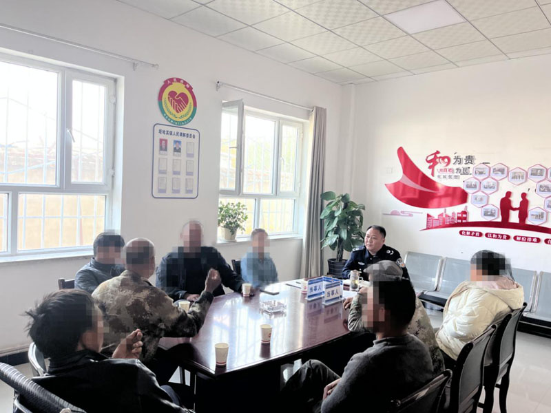 塔哈其司法所:“面对面” 法律咨询打通服务群众“最后一公里”