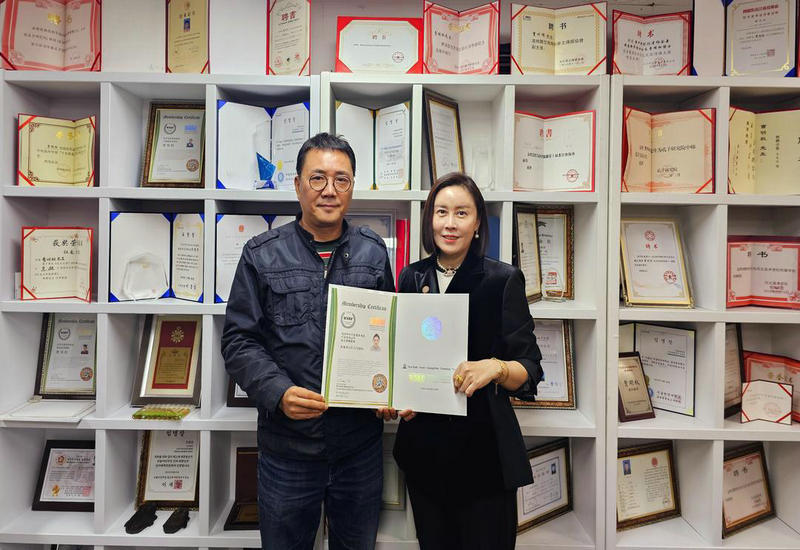 财团法人世界皮肤美容协会聘请刘丽凤为美业荣誉教授 财团法人世界皮肤美容协会聘请刘丽凤为美业荣誉教授