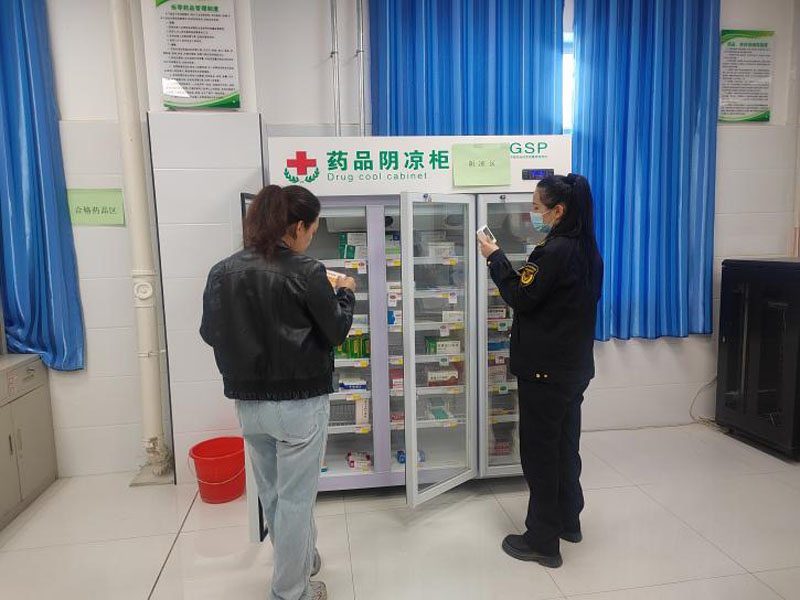 Ҷ�Ƕ������ӻ��� ǿ��ҽ�������� �����������ϵ���