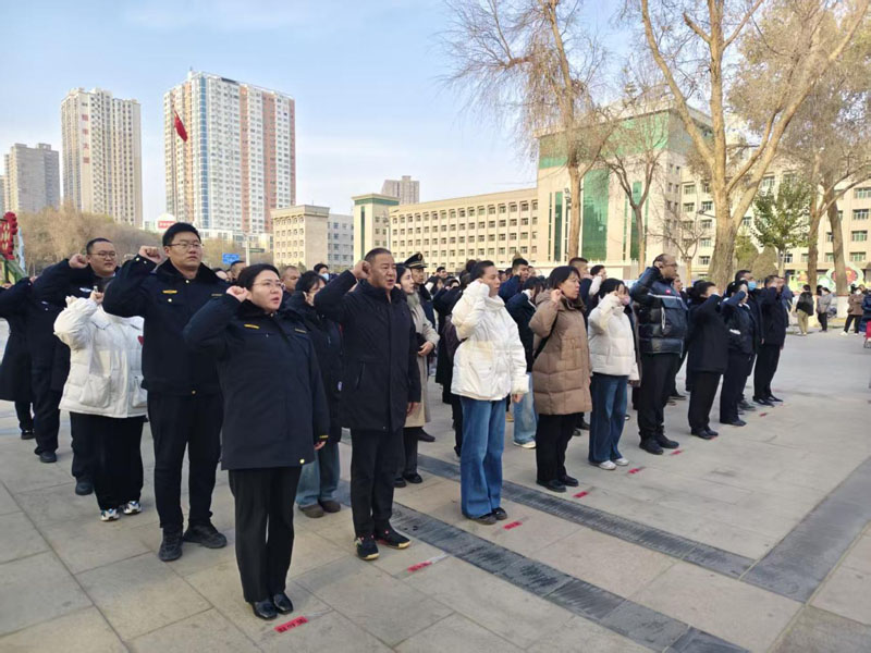 ������У�����ʢ�������� �ܷ����������