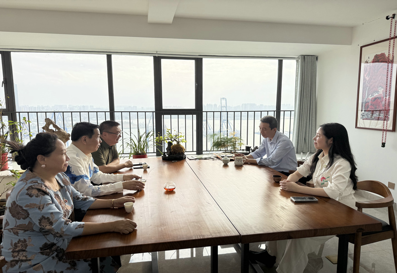 ӵ��������һ�и����Ϲذ��ϱ�����������̸���� ����ר�����������������ӵ��