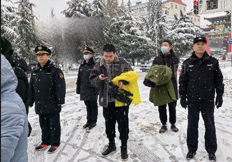 以爱为翼,守护寒冬——正定县救助站“寒冬送温暖”专项救助行动