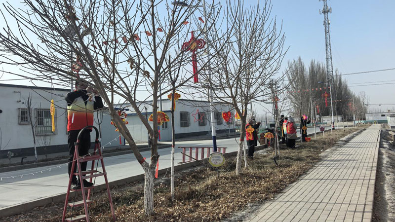 ��ʮ���Ŷ�����չӪ��������������  ���ӭ��ů����