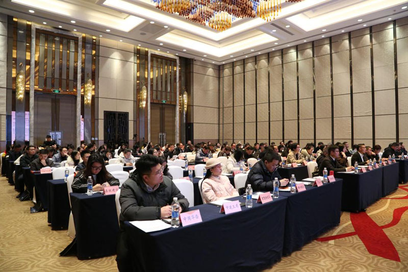 ���ľ����ٷ�չ ���·ܽ�����ƪ�����ϲ���Э�Ľ��Ĵ������������˳���ٿ�