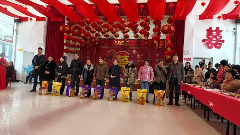 ���´��߻��㡿��ĩ�ذ��������¸���ͷ�˿�չ���ڼ���ο�ʻ