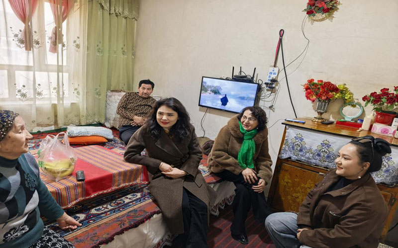 ���´��߻��㡿��ĩ�ذ��������¸���ͷ�˿�չ���ڼ���ο�ʻ