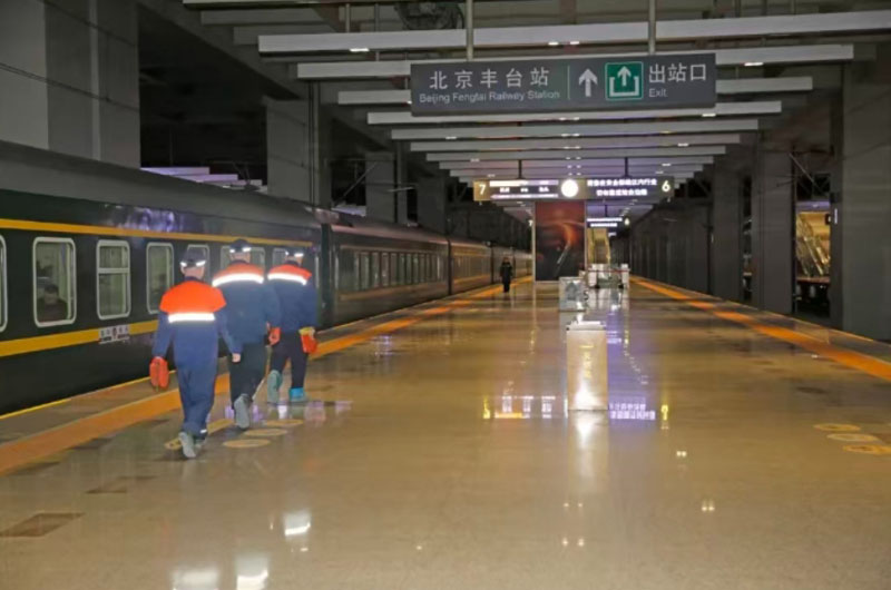 ��֤ÿһ�˳�����ʱ��ˮ�䶼��������