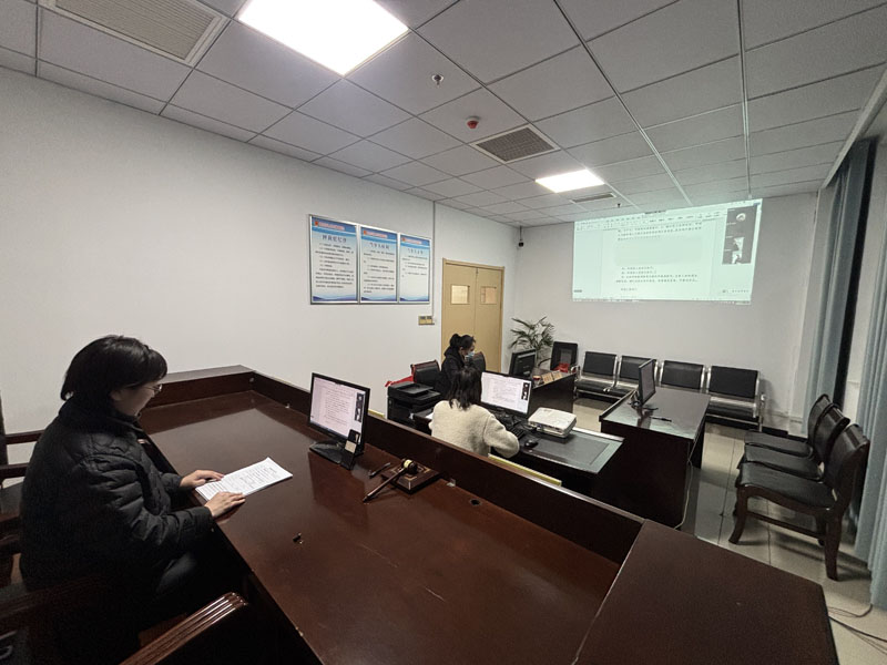 微山县劳动人事争议仲裁院:线上速调 护女职工“薪”安