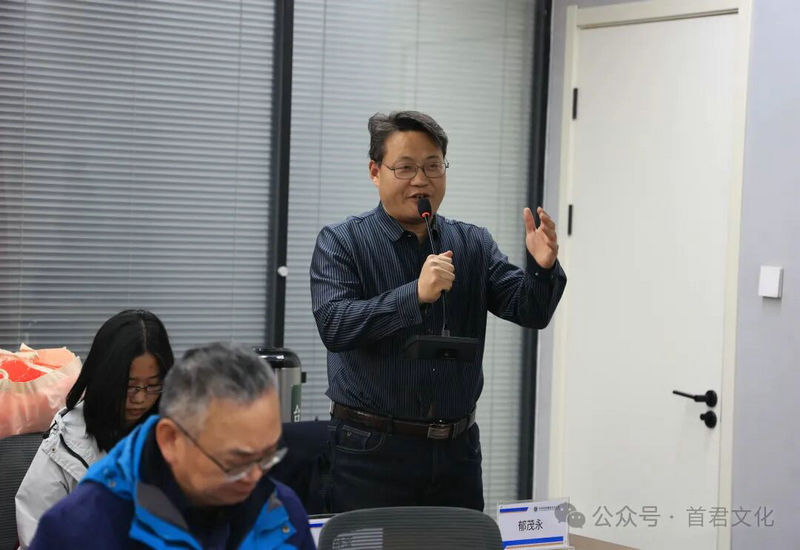 н���׷�  ӵ��ů���Ǻ����׷澫����ữӵ��������̸��