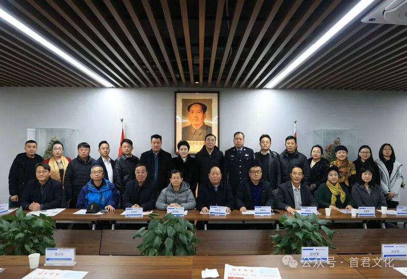 н���׷�  ӵ��ů���Ǻ����׷澫����ữӵ��������̸��