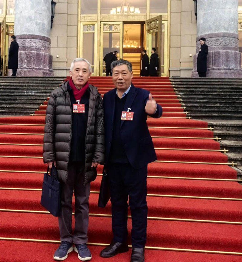 ����ר�ã��ƺ�ר�����й��ǻ۵�ȫ�򴫲�