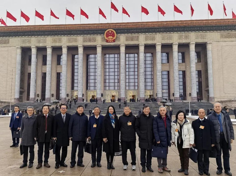 ����ר�ã��ƺ�ר�����й��ǻ۵�ȫ�򴫲�