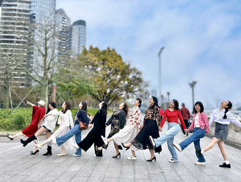 ���������� | ��������Դ�̻ᡰ̤��Ľ�� �¾�Ů������Ů��ڻԲ����Ļ