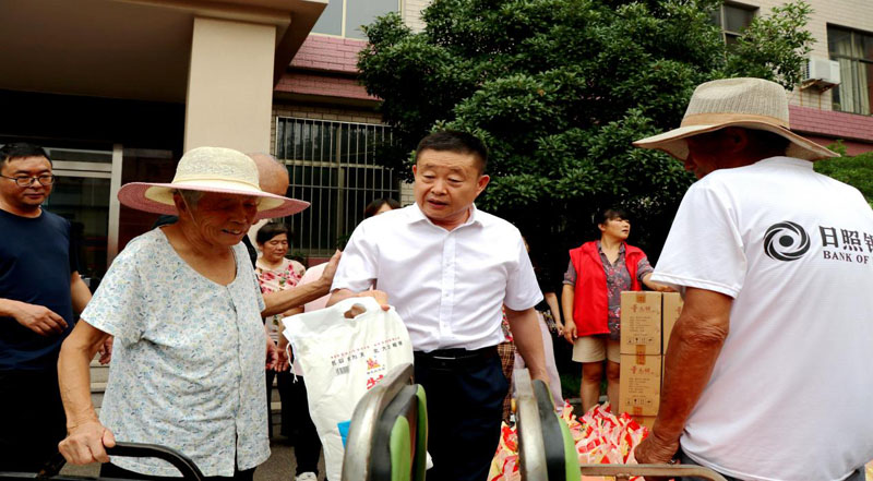 ���챳��Ĺ��¡�����ɽ���޳��ж���������ί���ʯ��������