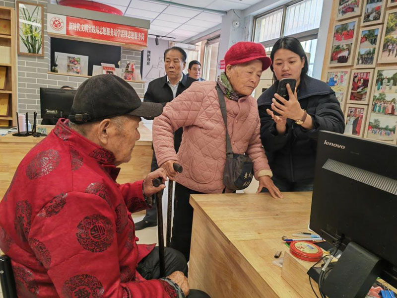 �������������������΢���� ������������