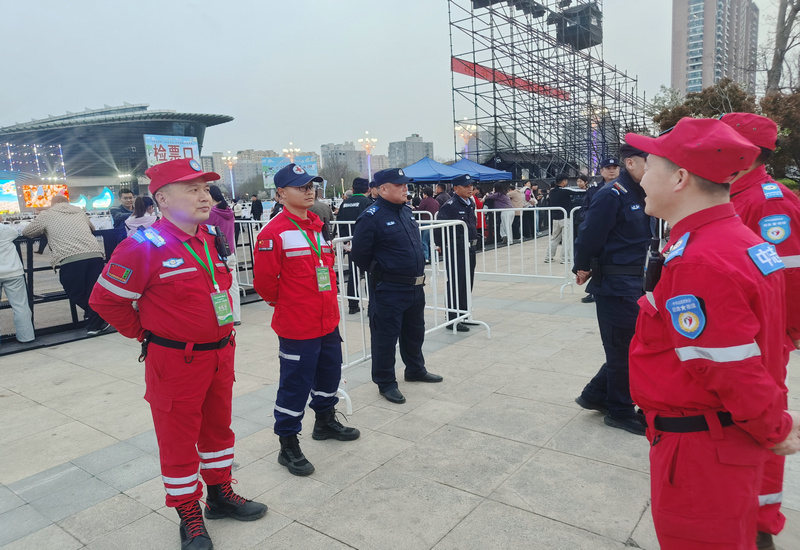 �涼�����׷澫�� ־Ը���ΰ�ȫ����