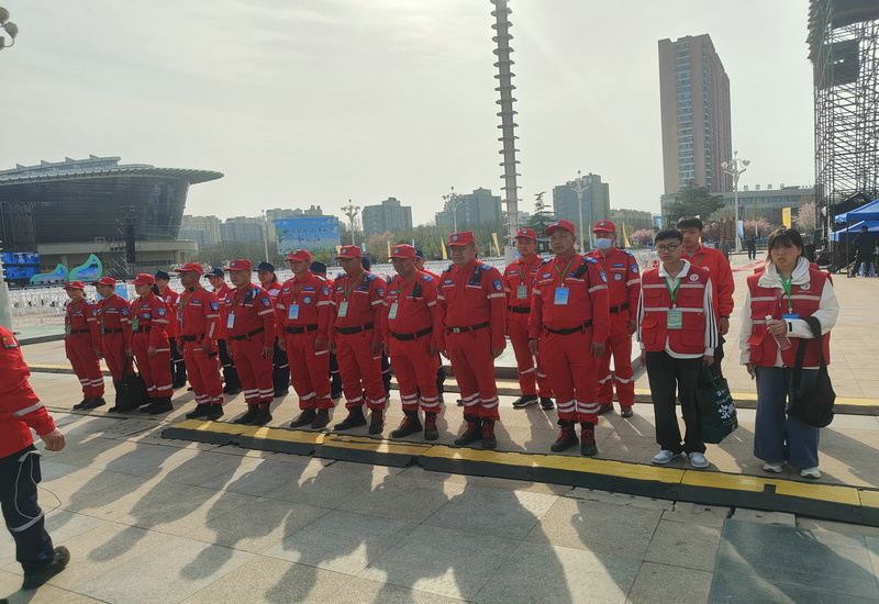 �涼�����׷澫�� ־Ը���ΰ�ȫ����