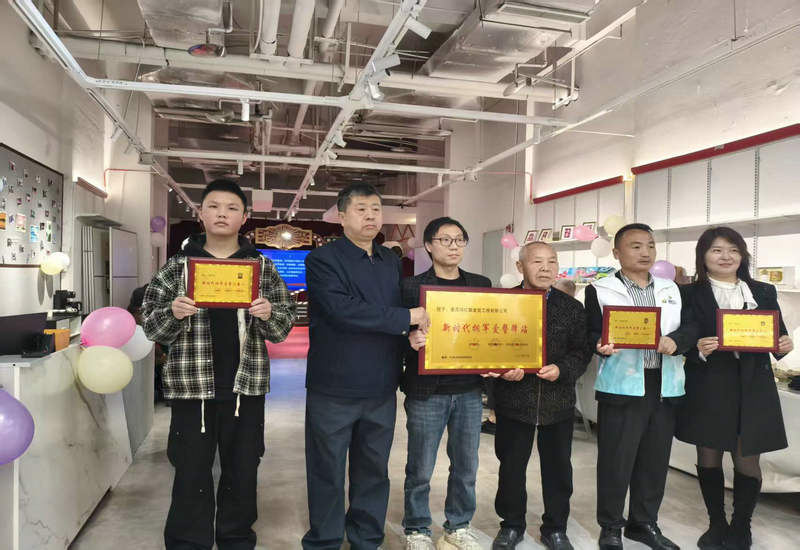 �����׷澫�񴫳С��������黳���������������̼���ʱ��ӵ��������վ����