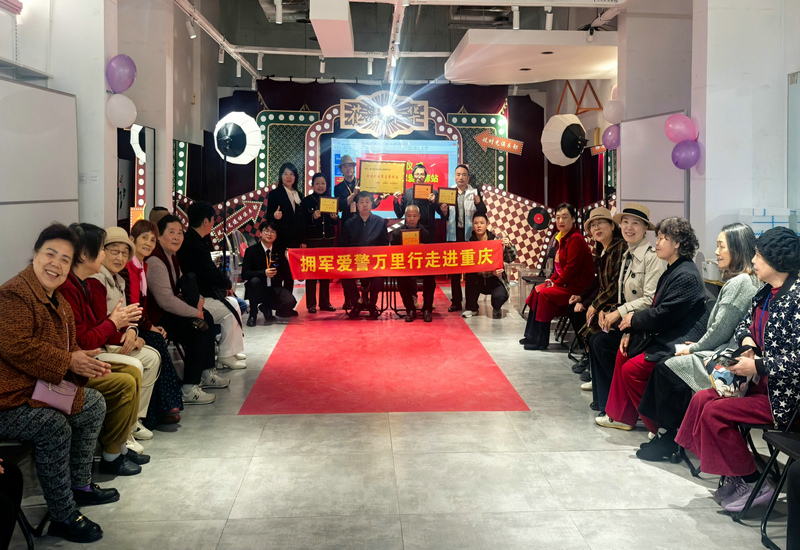 �����׷澫�񴫳С��������黳���������������̼���ʱ��ӵ��������վ����