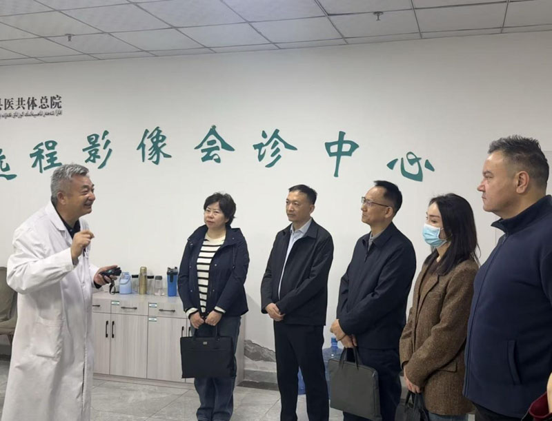 ��ѧ������ҽ�� Я�ֹ���������