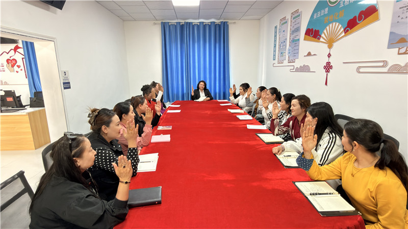 ɫ��������¡���ٿ���ͥ�ҽ̼ҷ罨�蹤����