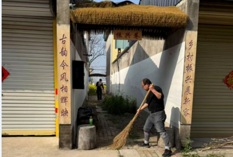 �˾ӻ������β�ЪϢ ��ͺ��������ͼ��